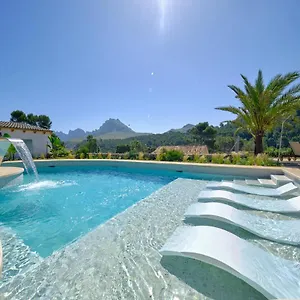 https://la-moraleja-cala-sant-vicenc-mallorca.allmallorcahotels.com
